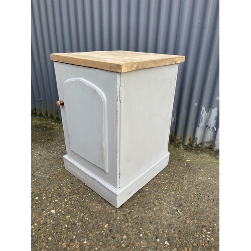 168 - A grey painted pine single door cupboard 55x57x80