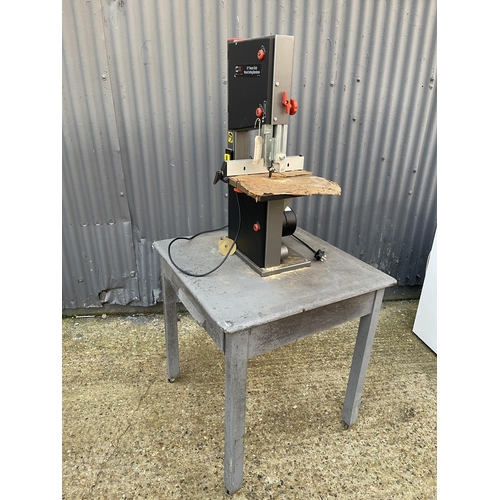 196 - A SIP 10 inch wood cutting bandsaw on trolley table