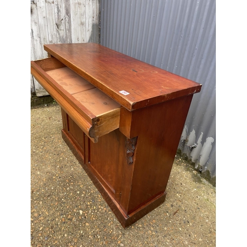 240 - A Victorian mahogany chiffonier sideboard  107x 42x84