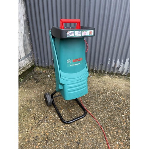 25 - A Bosch garden shredder