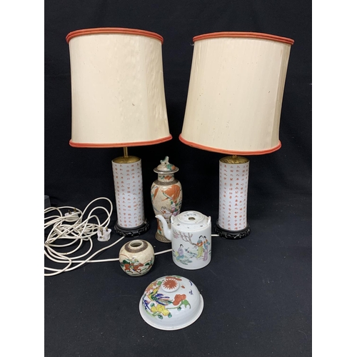 524 - Oriental china including pair of table lamps, one repaired