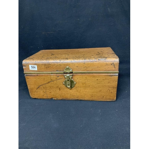 Vintage car running board tool box, 45 x 26 x 22cms