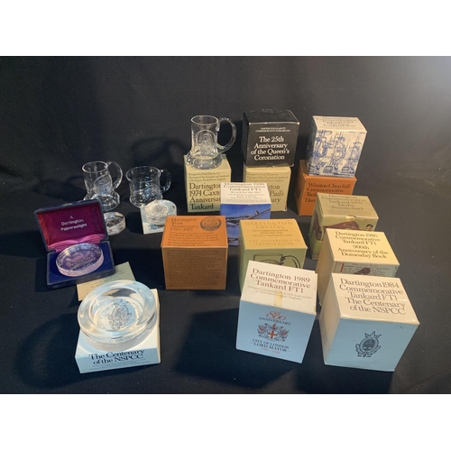 670 - Dartington Glass - 12 boxed tankards, 2 unboxed and 4 Paperweights