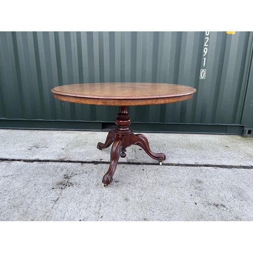 298 - A Victorian mahogany tilt top breakfast table 120cm diameter