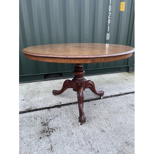 298 - A Victorian mahogany tilt top breakfast table 120cm diameter