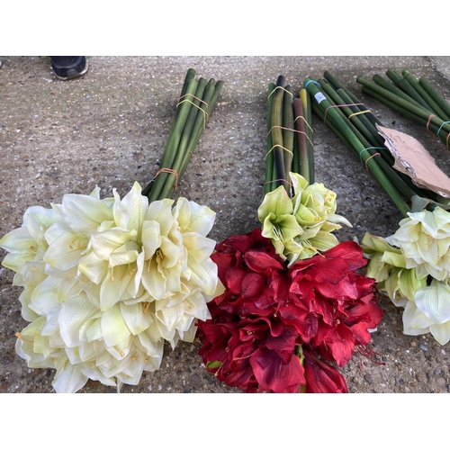 124 - 48 stems of artifical flowers