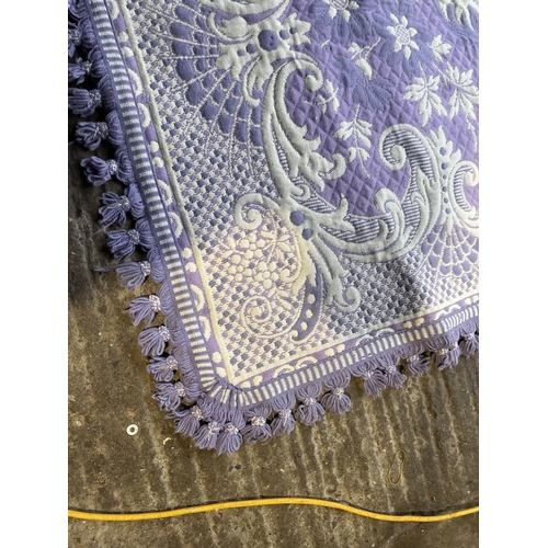 227 - Purple and white pattern rug 170x130