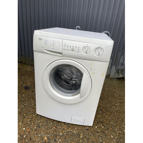 251 - Zanussi washing machine