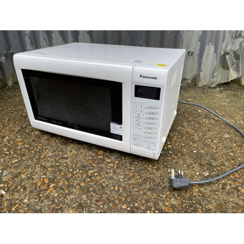 253 - Panasonic microwave