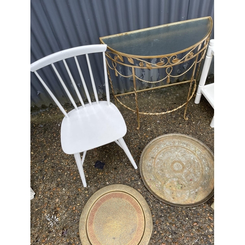 263 - Retro metal hall table, painted chair, painted table, crib and two brass plaques