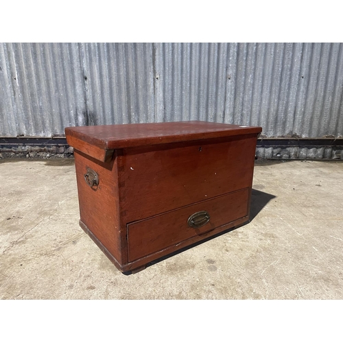 62 - A  small country pine mule chest 70x40x26