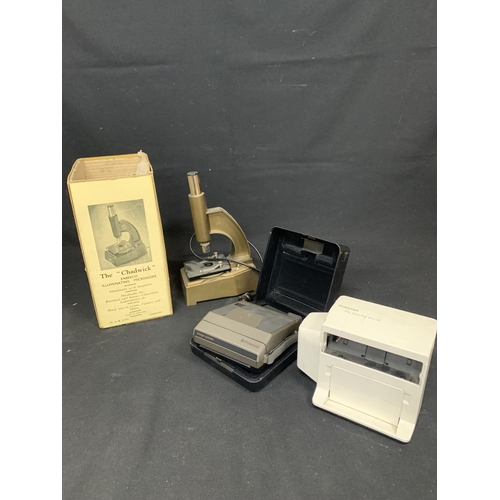 688 - The Chadwick illuminated microscope and Polaroid Image system camera