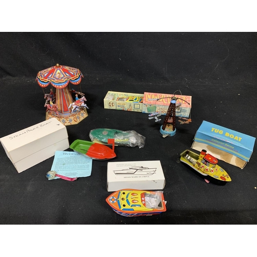 950 - Seven Tin plate toys