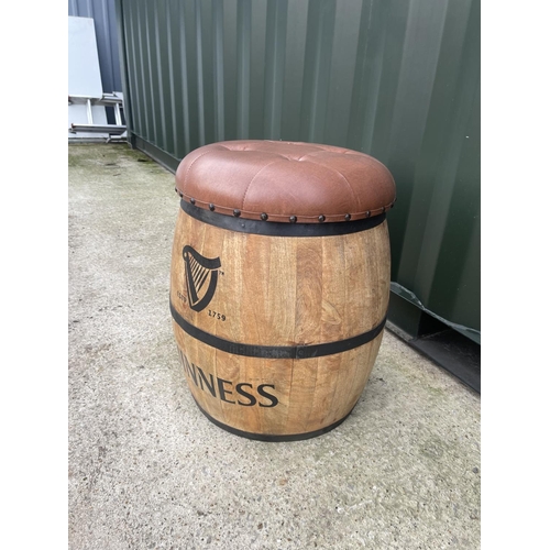 305 - A Guinness barrel storage seat 46x46 x58