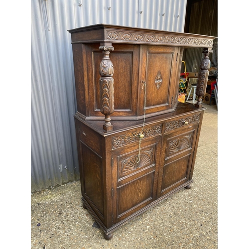 10 - A carved oak court cupboard sideboard 123x52x166