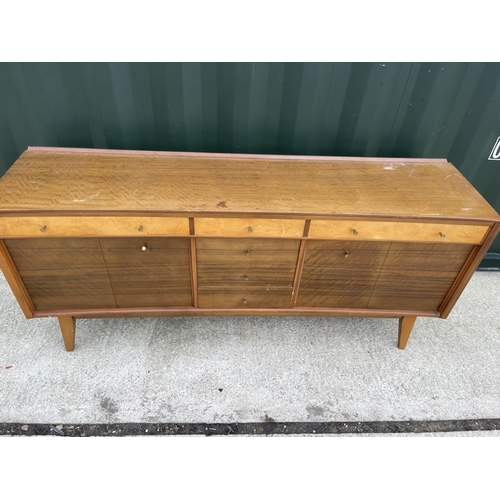 268 - A teak sideboard 185x 40x 80