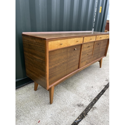 268 - A teak sideboard 185x 40x 80