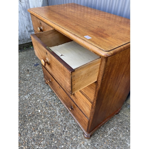 51 - A victorian mahogany chest of five drawers 103x55x 105