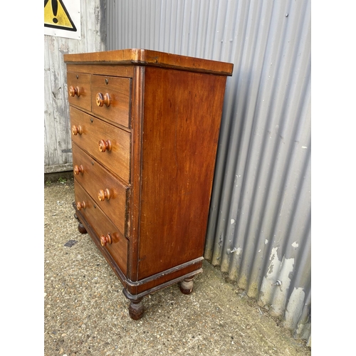 6 - A victorian mahogany chest of five drawers 100x47x125