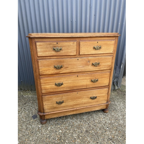 9 - An edwadian mahogany chest of drawers 110x49x115