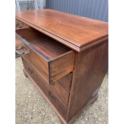 16 - A Georgian mahogany chest of five drawers 114 x57 x103