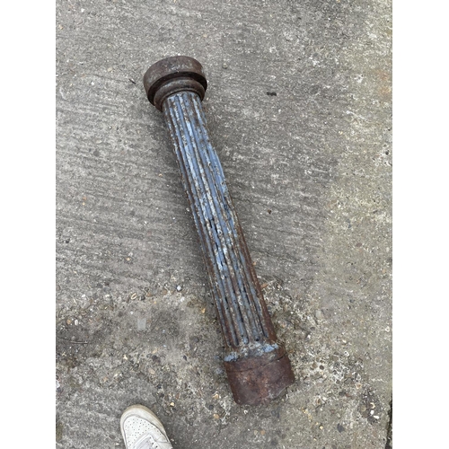 17 - An antique cast iron bollard 100cm