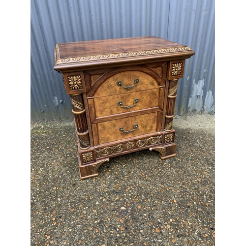 189 - Ornate reproduction chest of 3 drawers, 74 x 46 x 78cms