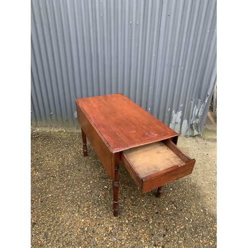 217 - Mahogany Pembroke table, 96 x 49 x 69cms