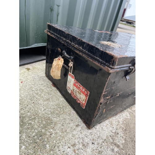 339 - A vintage tin travelling trunk