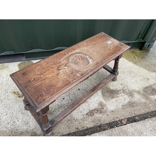 346 - A carved oak occasional table 90x32x 45