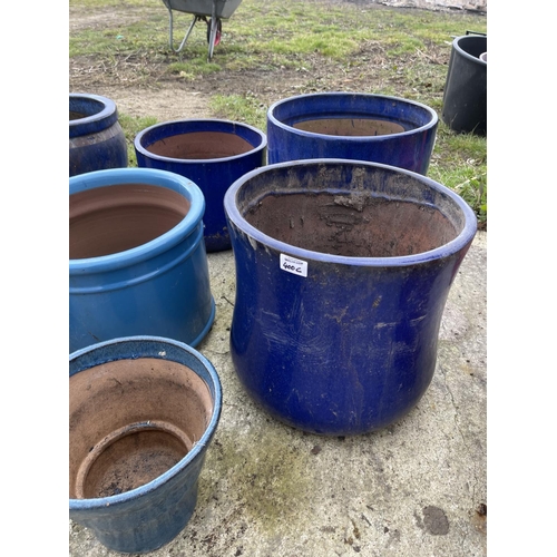 400c - 10 blue glazed garden pots assorted sizes