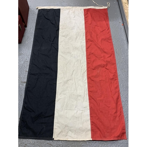 585 - WW1 German Flag, 156 x 86cms