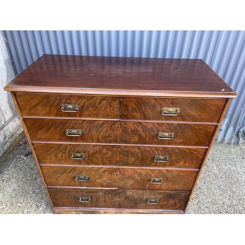 64 - A large victorian mahogany chest of six drawers 116x50x 116