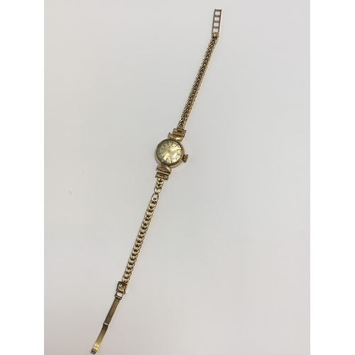 845 - Ladies 9ct Gold Watch, by Cornell’s on 9ct Gold Bracelet, weight of case and bracelet including glas... 