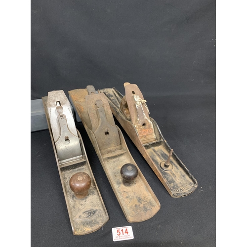 514 - No 7 grooved plane, No 8 grooved plane and Stanley No 7 plane