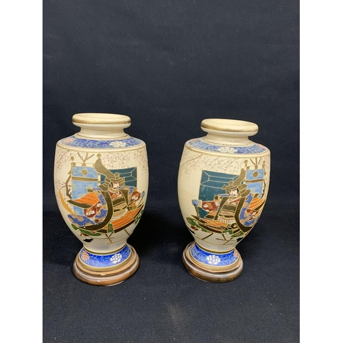 539 - Pair Satsuma vases on stand, height 28cms