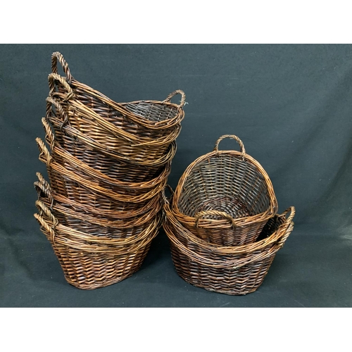 967 - 12 Whicker Baskets