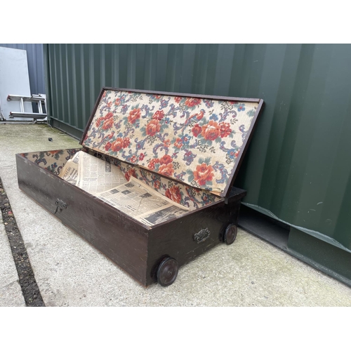 An edwardian oak under bed linen storage box 126x62x25