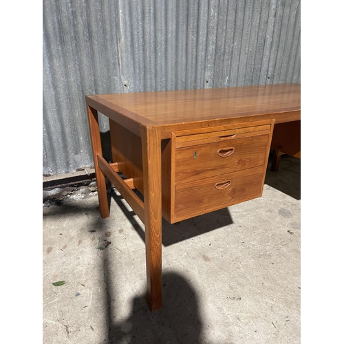 61 - A large mid century teak office desk (AF TO FILING DRAWER ) 150x77x70