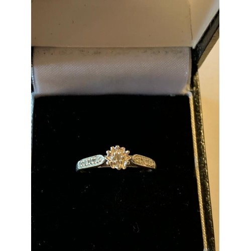 951p - A Vintage 9ct White Gold 9 stone Diamond Ring, size M