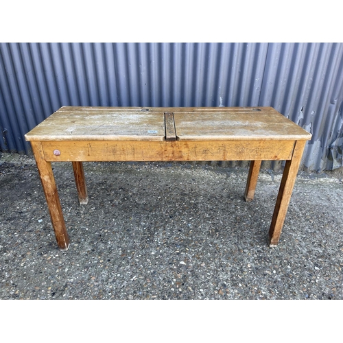 201 - A vintage double school desk 113x46x60