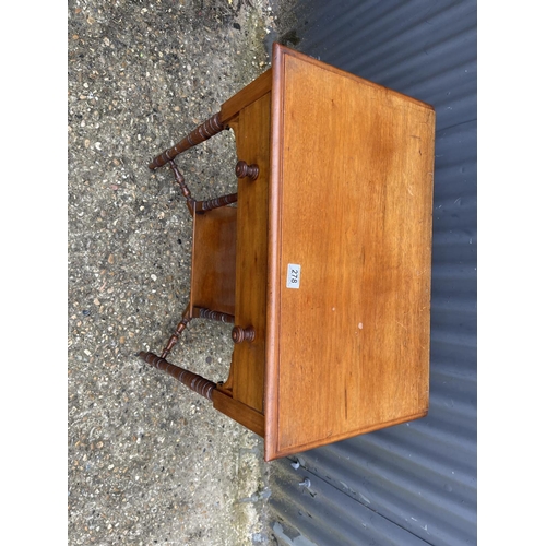 278 - A mahogany single drawer writing table 66x40x76