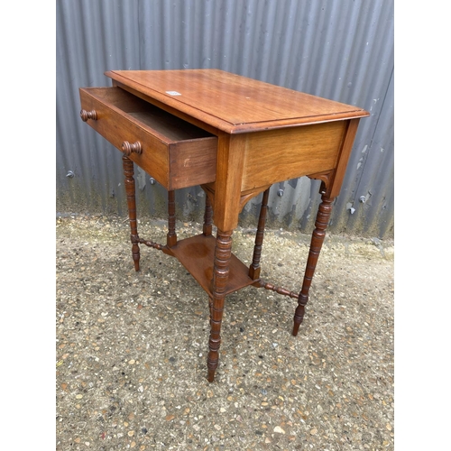 278 - A mahogany single drawer writing table 66x40x76