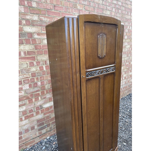 29 - An early 20th century slim hall wardrobe 80x 47 x180