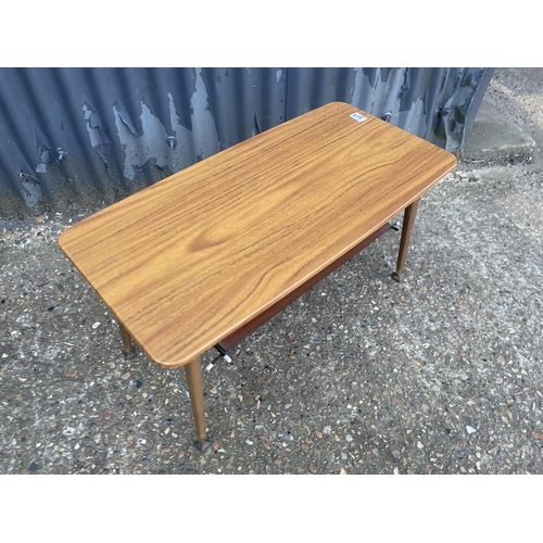 350e - A retro coffee table with shelf