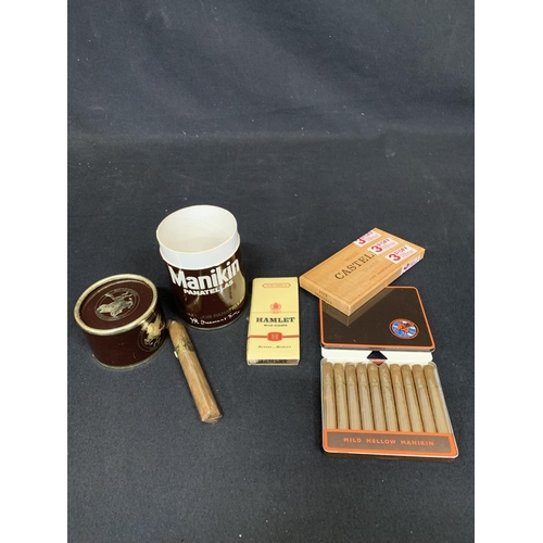 568 - 3 sealed packs  of cigars and 1 cigar