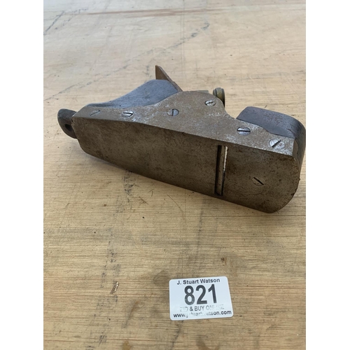 821 - Antique infill plane