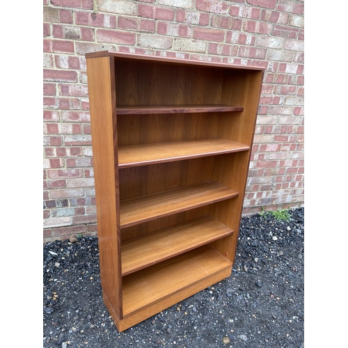 86 - A g plan teak open fronted bookcase 81x28x133