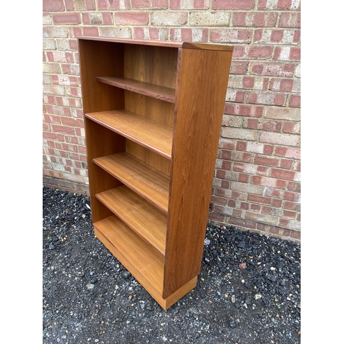 86 - A g plan teak open fronted bookcase 81x28x133