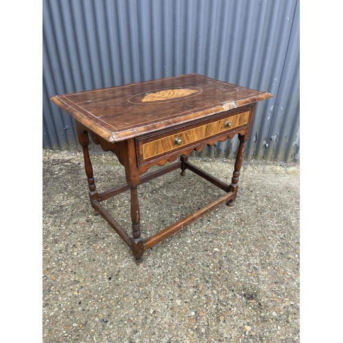 212 - A Georgian single drawer table for restoration 93x60x78